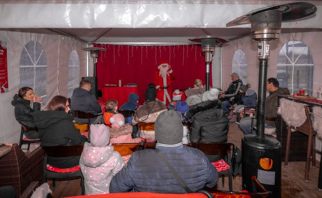 Badnjak predstava za djecu fotografije